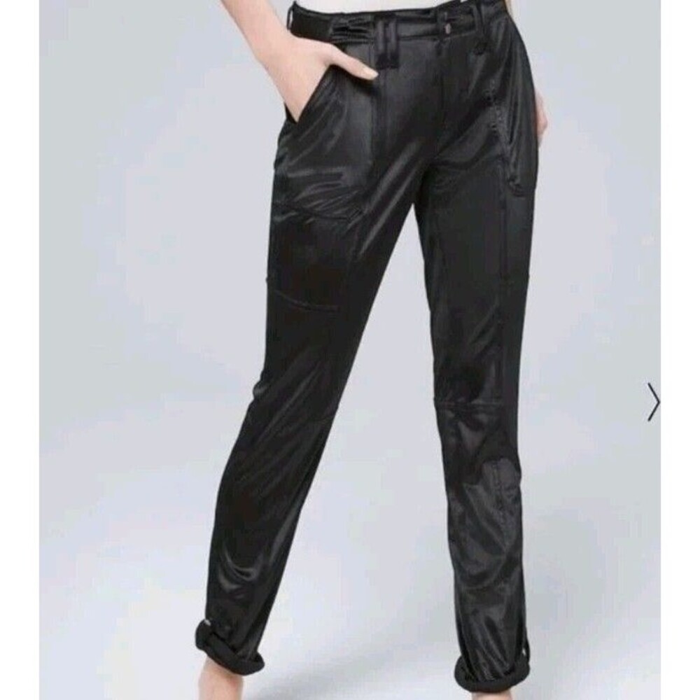 White House Black Market WHBM Black Velvet Ankle Pants 0